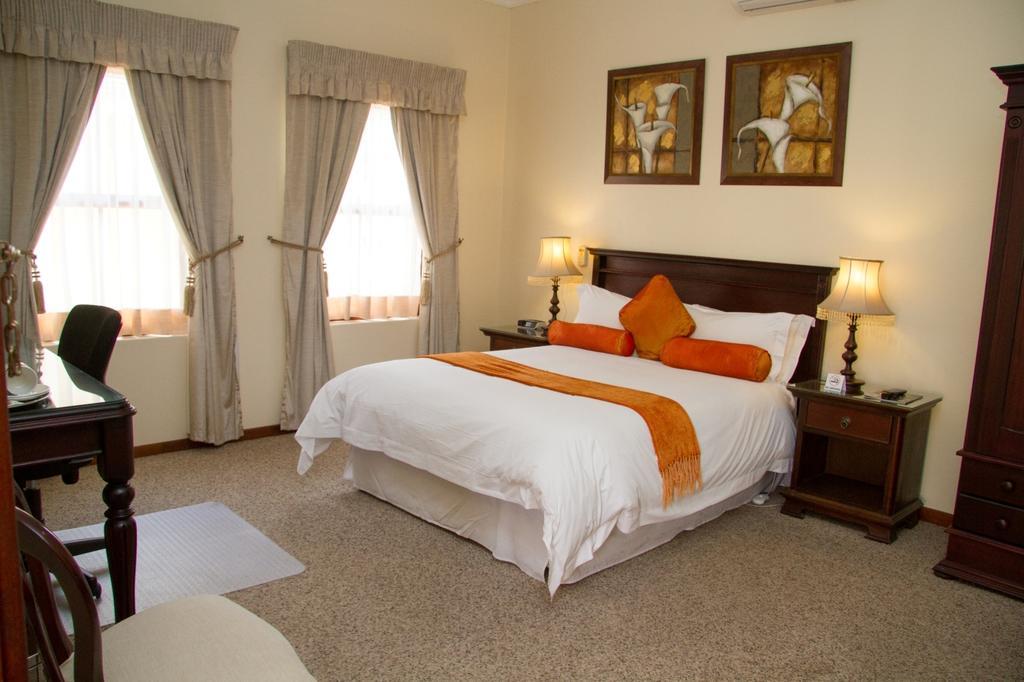 26 On Chamberlain Guest House Queenstown Room photo